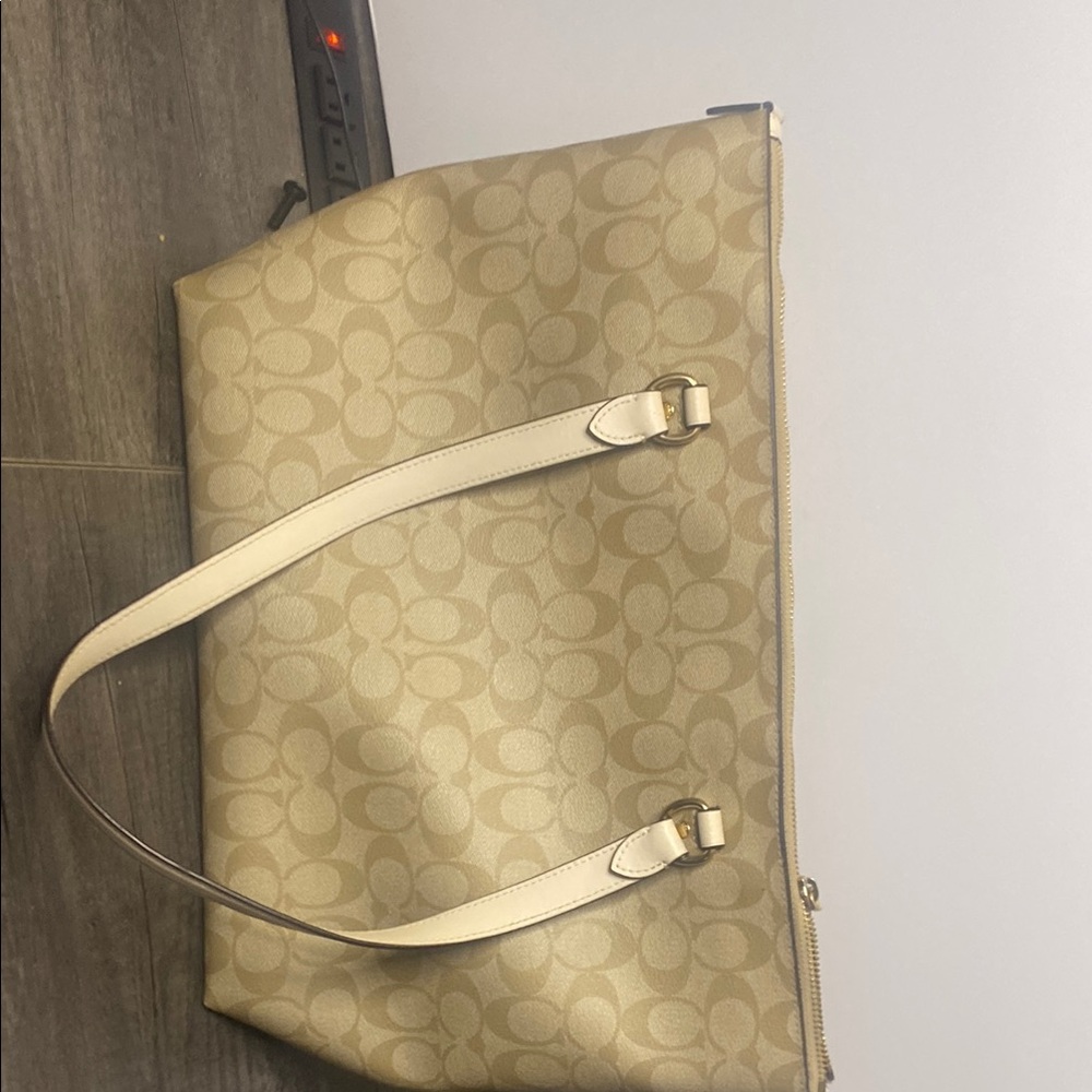 Coach Tan Signature Tote Bag - Picture 4 of 12